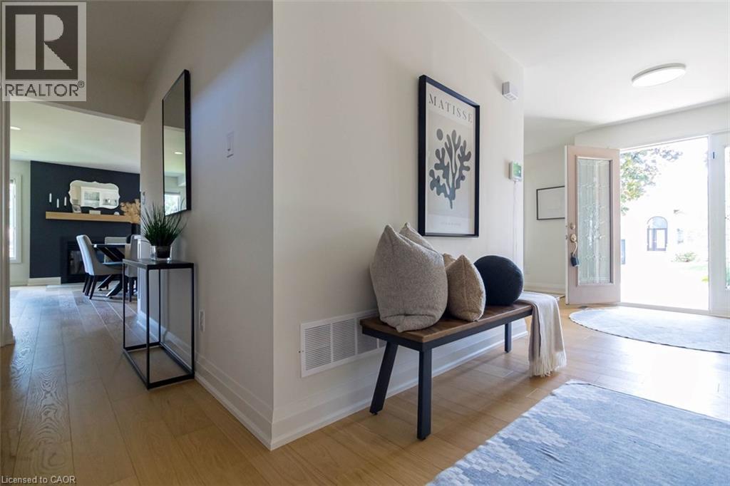 23 AVONMORE Court - 6