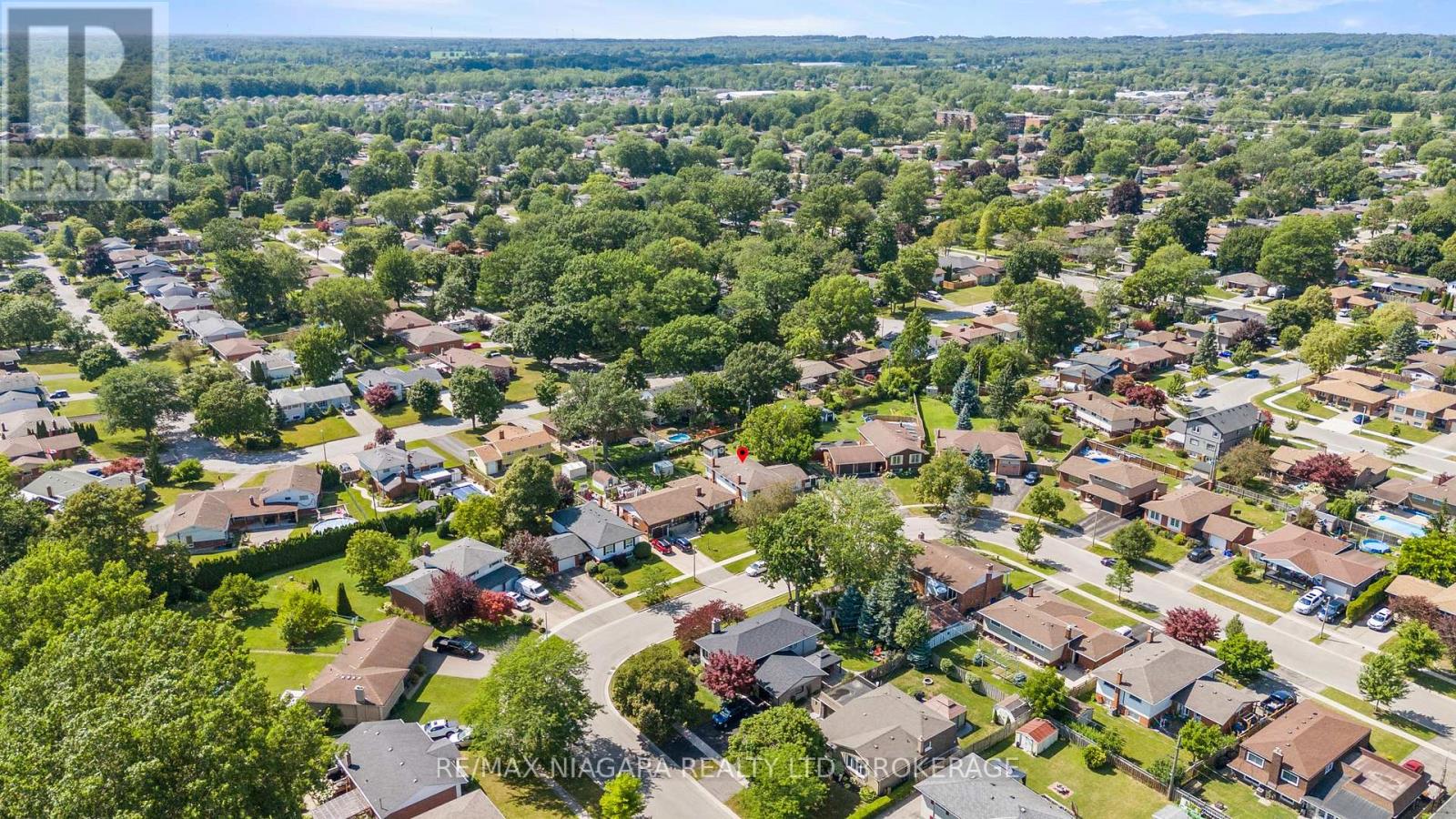 74 WESTWOOD CRESCENT - 31