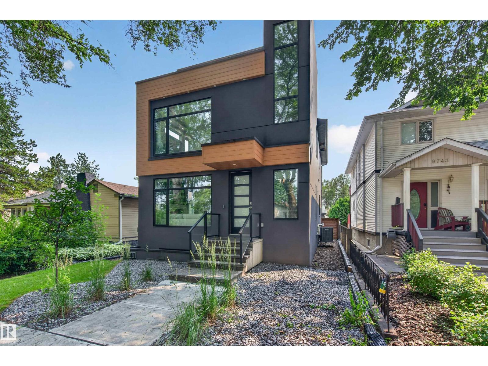 9741 90 AV NW - 1