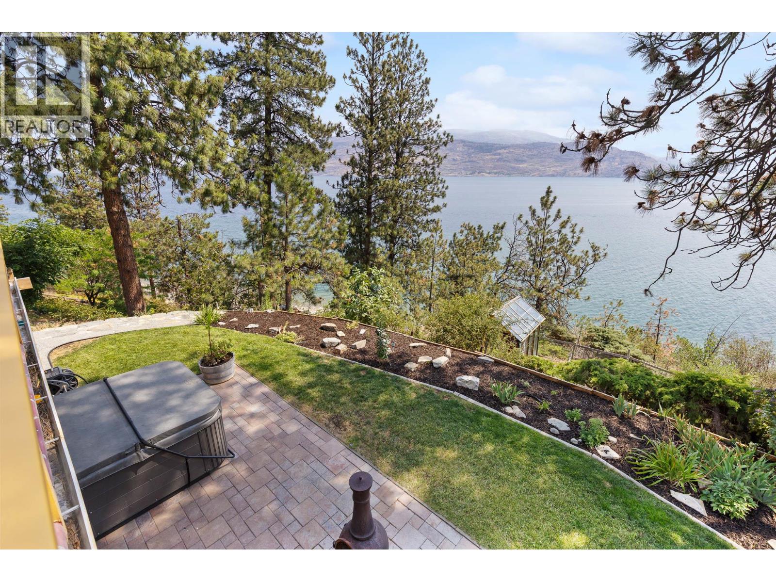 6431 Renfrew Road - 46