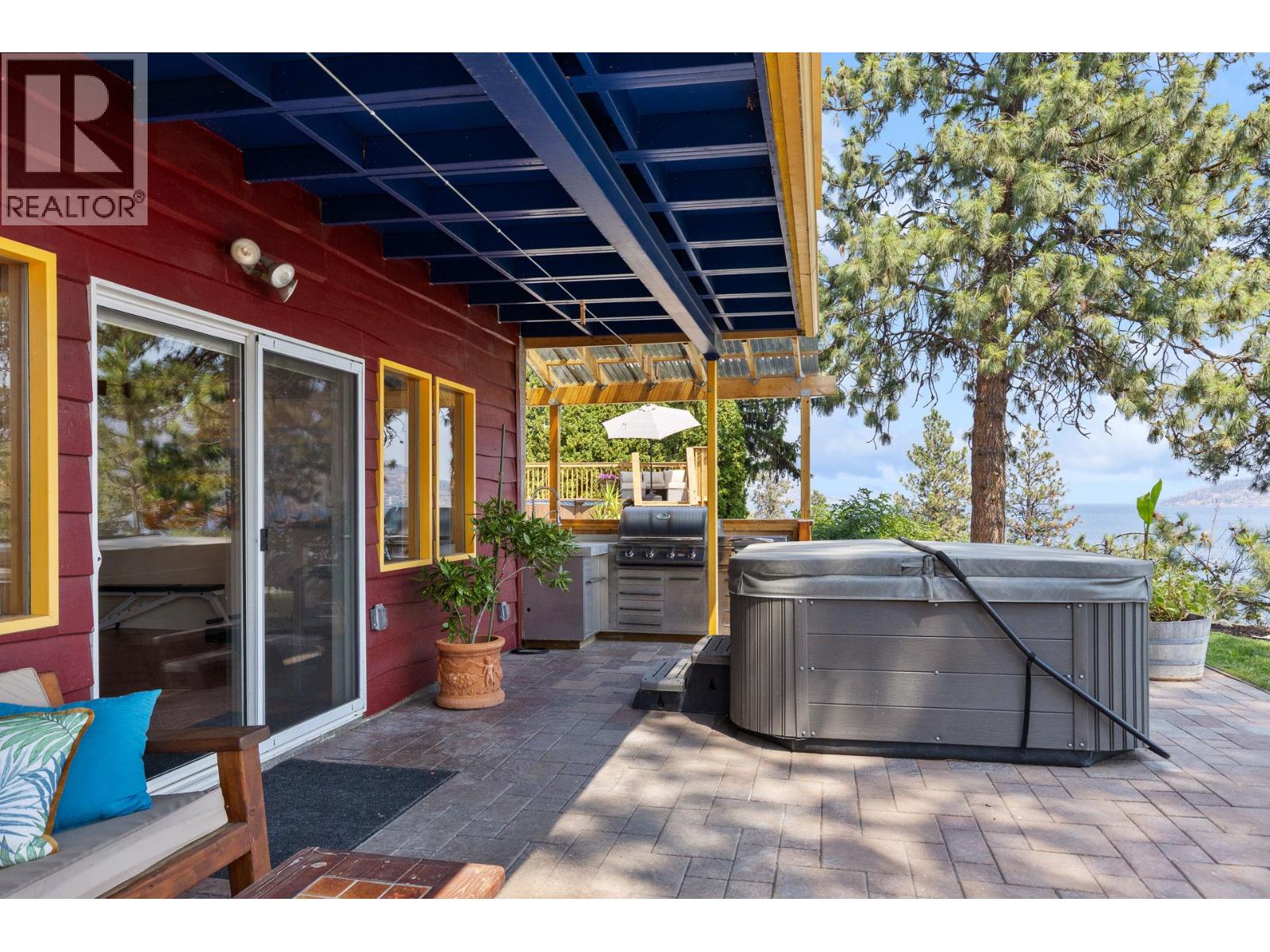 6431 Renfrew Road - 59