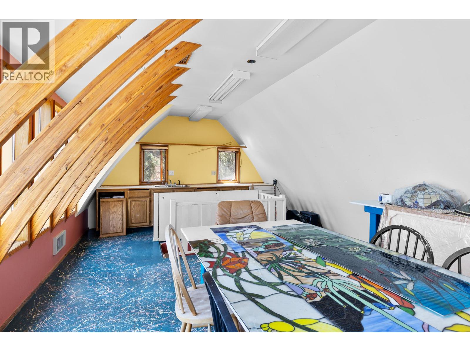 6431 Renfrew Road - 71