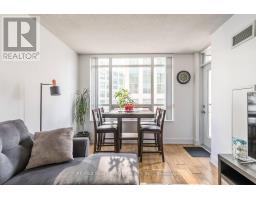 1109 - 20 Blue Jays Way, Toronto, ON M5V3W6 Photo 12