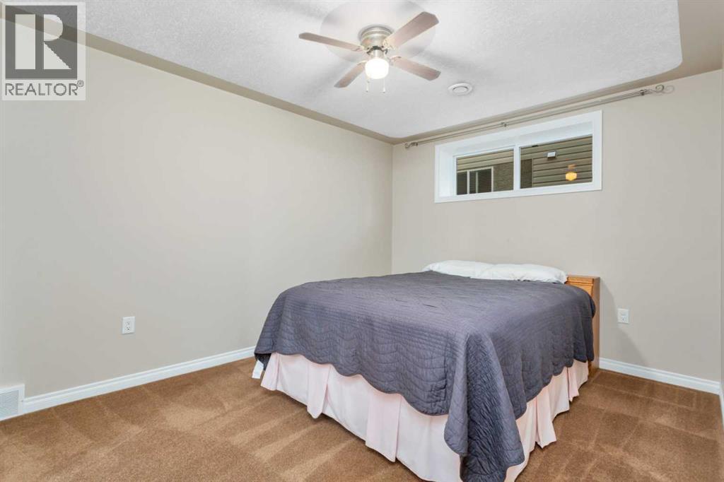 Listing photo – 42 Langford Crescent, Red Deer