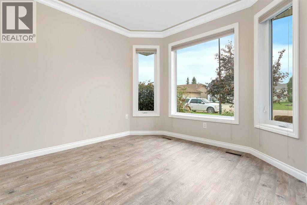 Listing photo – 42 Langford Crescent, Red Deer