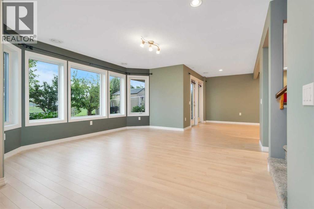 Listing photo – 42 Langford Crescent, Red Deer