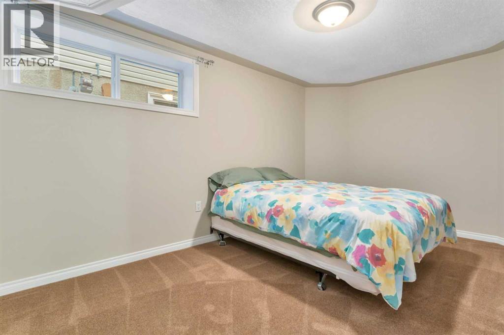 Listing photo – 42 Langford Crescent, Red Deer