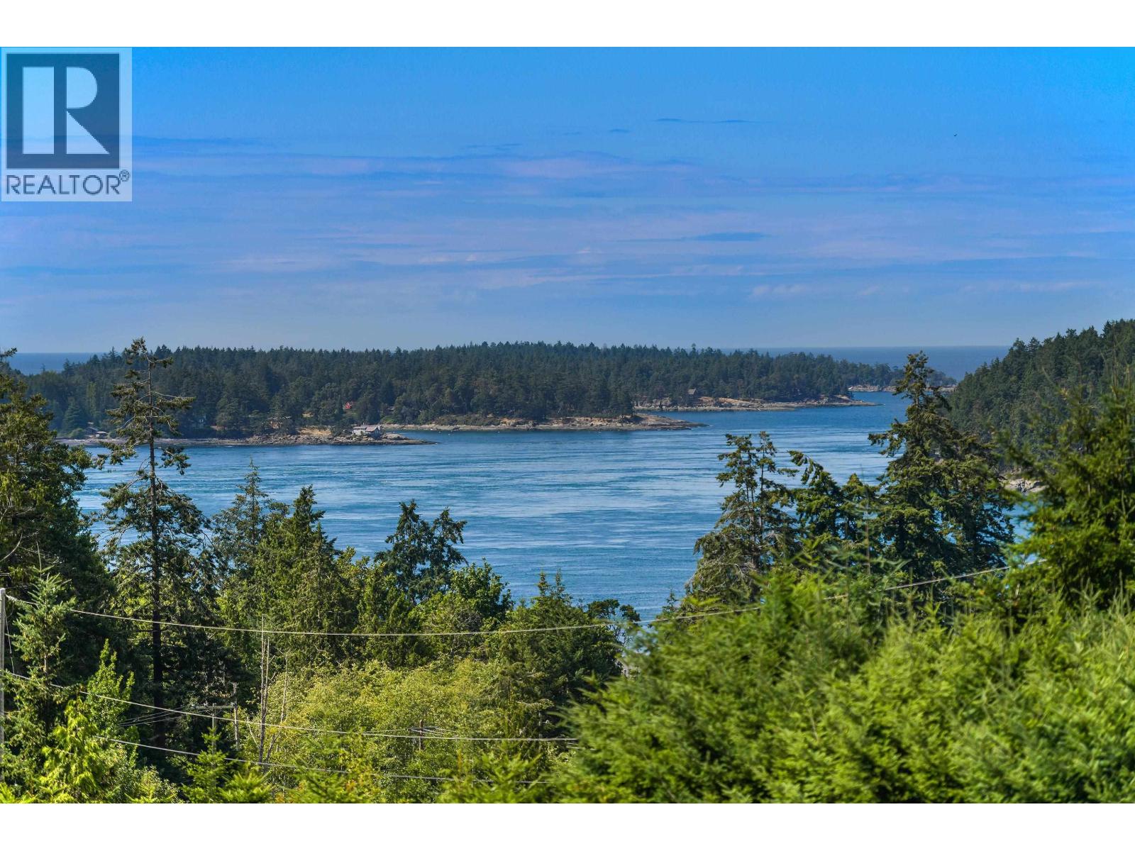 430 MCKERCHER ROAD, Mayne Island
