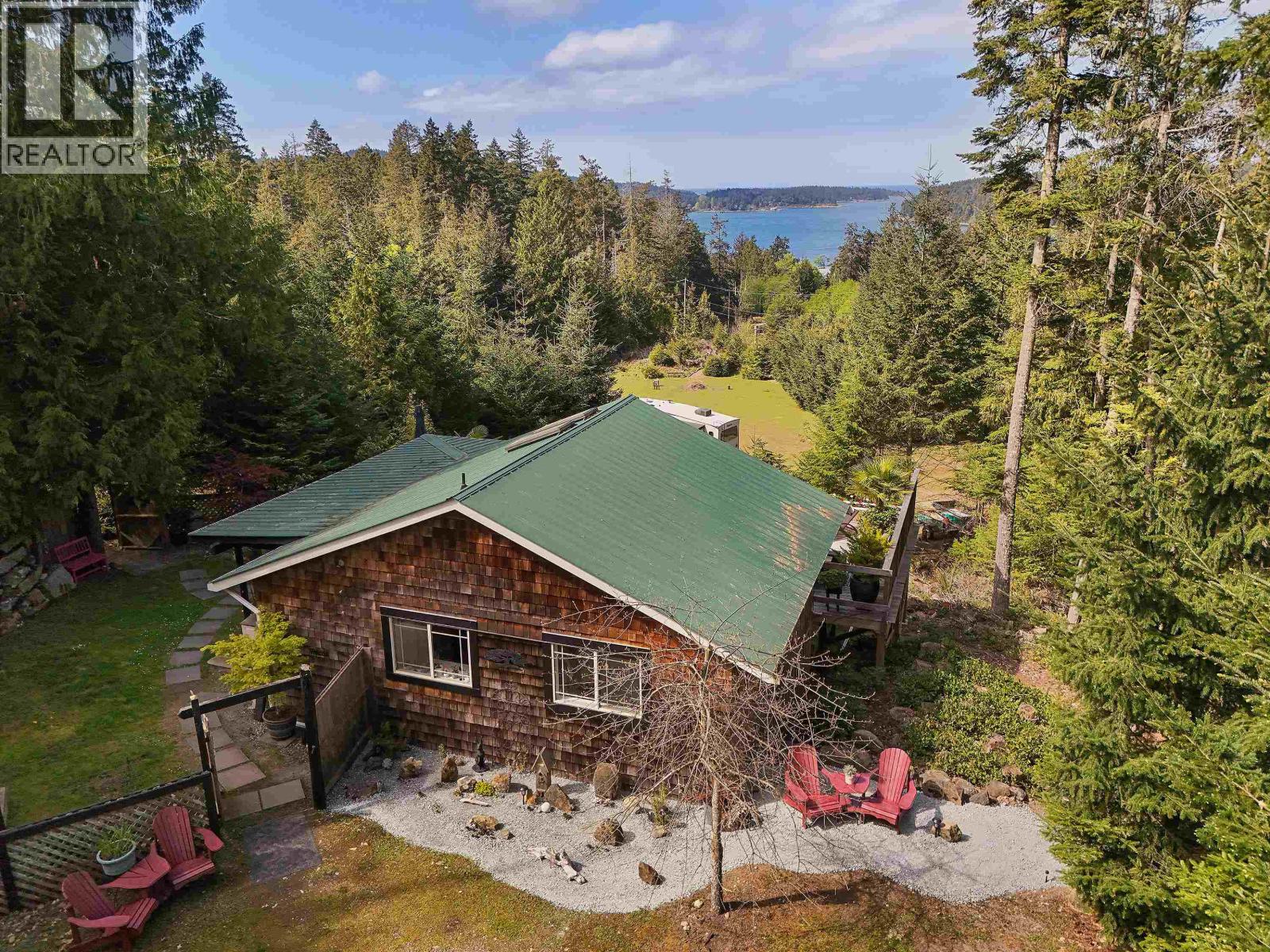 430 MCKERCHER ROAD, Mayne Island