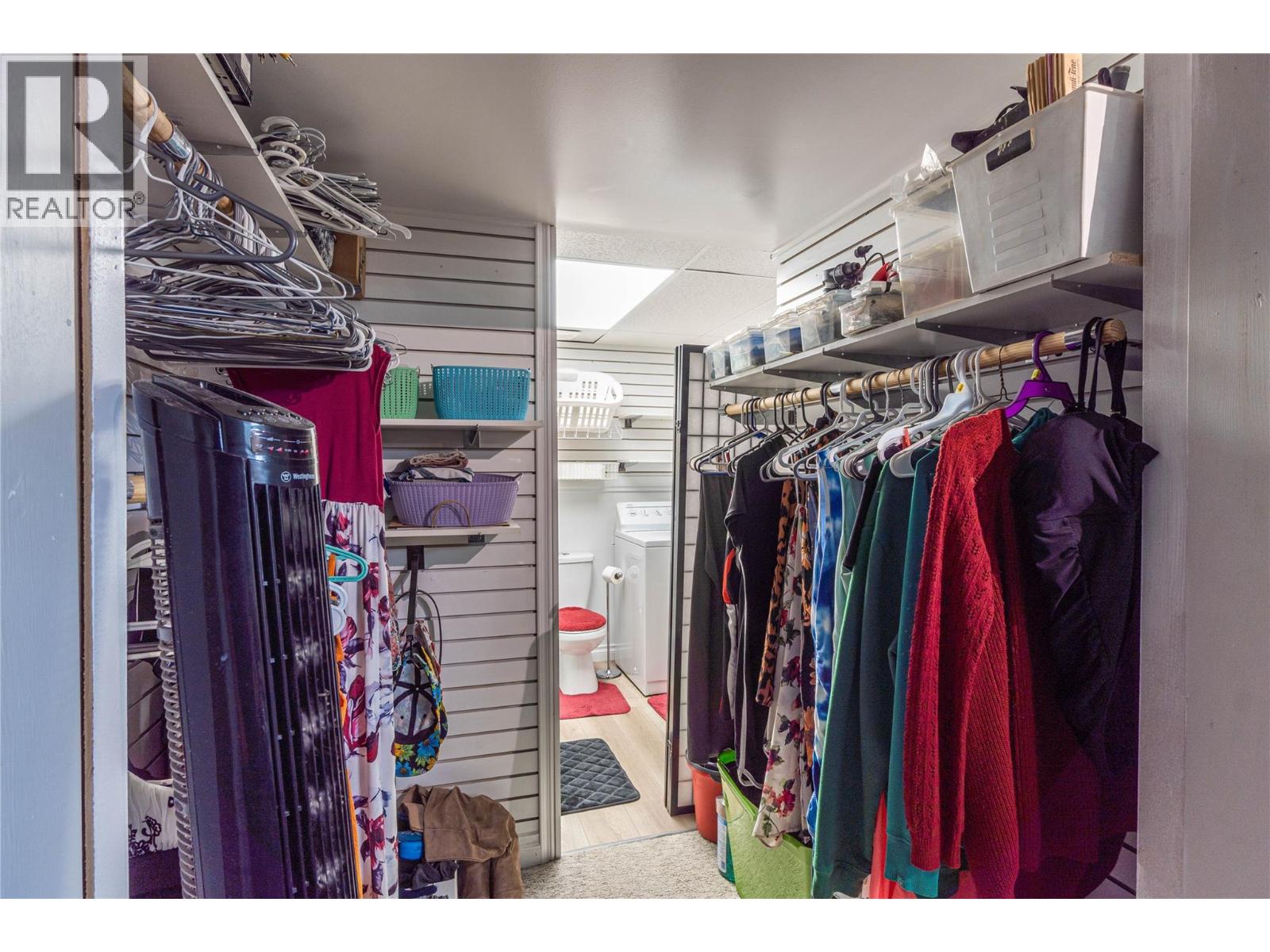 2215 BARBARA Avenue - 39