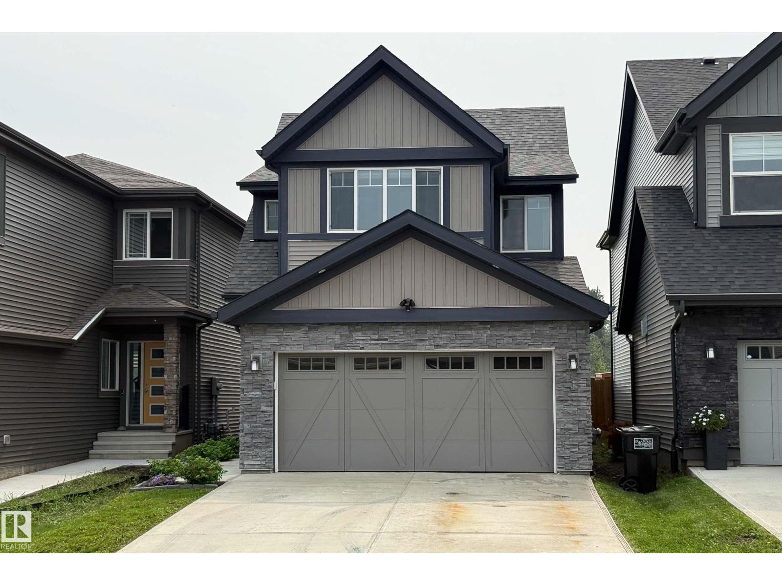 21035 128 AV NW, Trumpeter Area, Edmonton photo 1