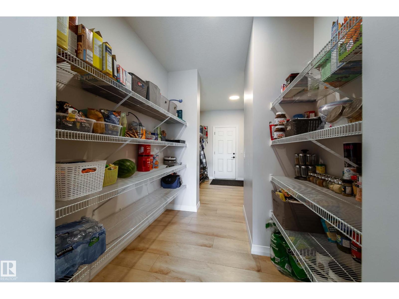 21035 128 AV NW - 12