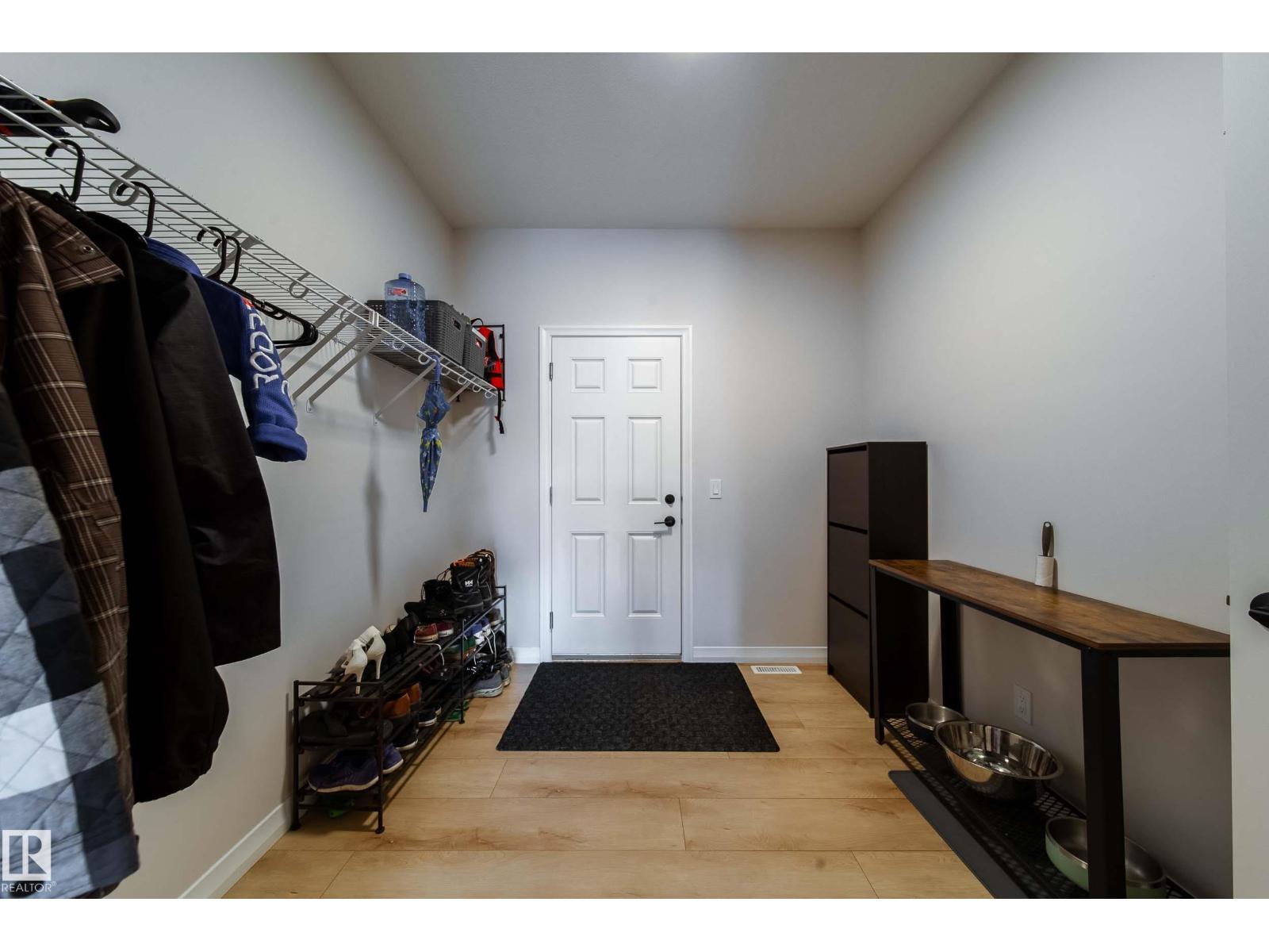 21035 128 AV NW - 13
