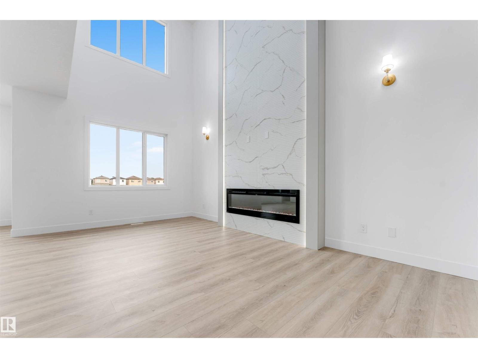 4234 63 ST - 10