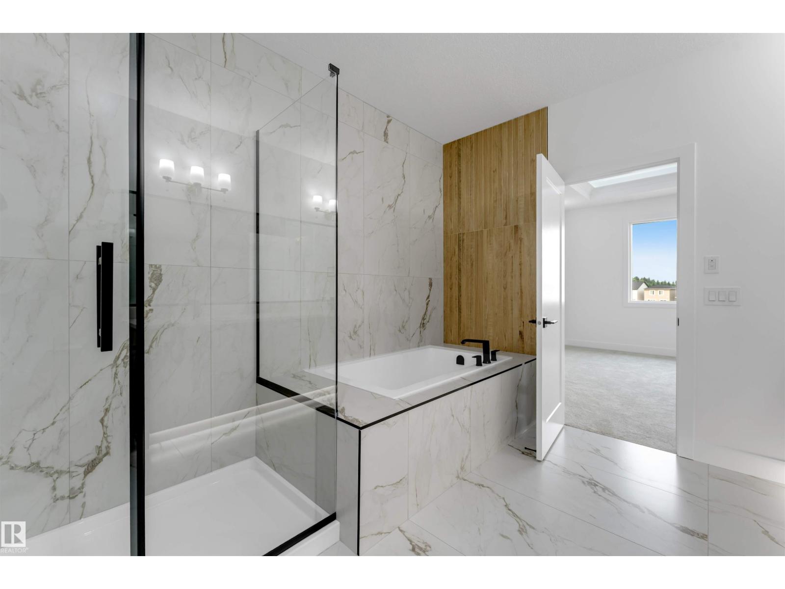 4234 63 ST - Image 28