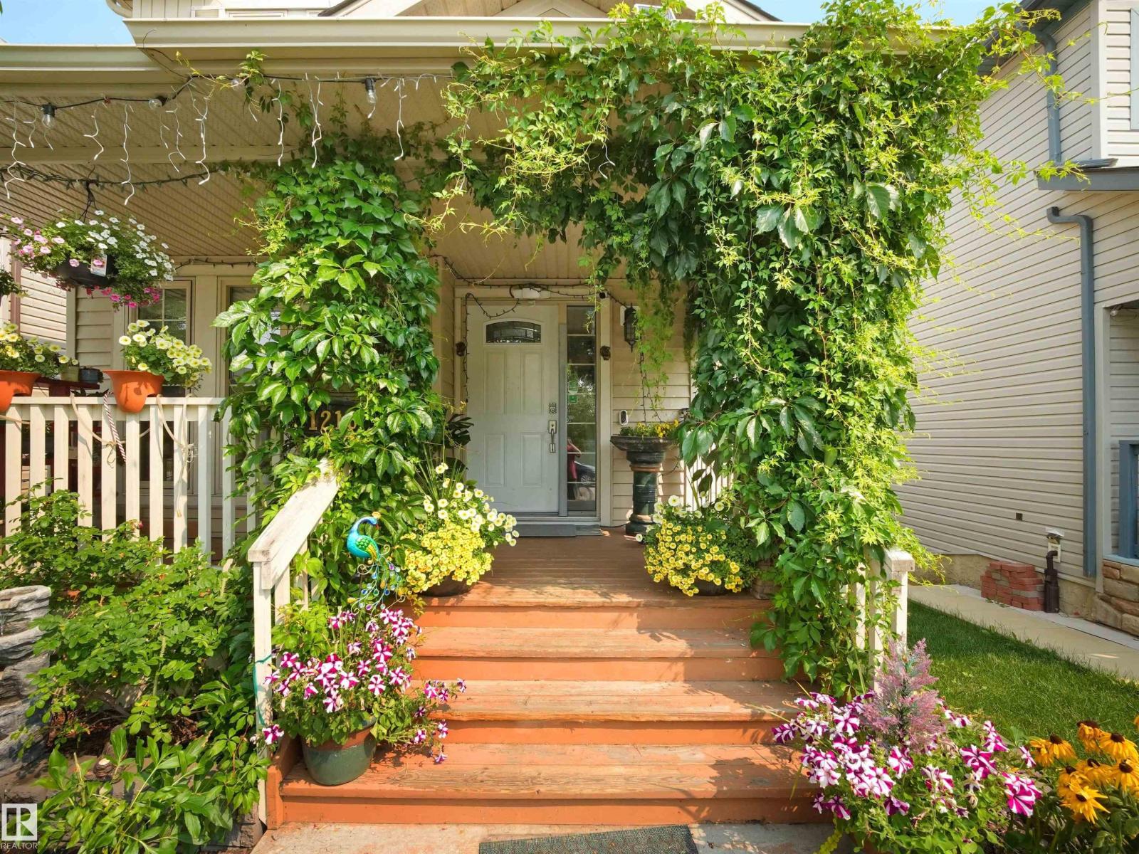 1216 29 AV NW NW - 11