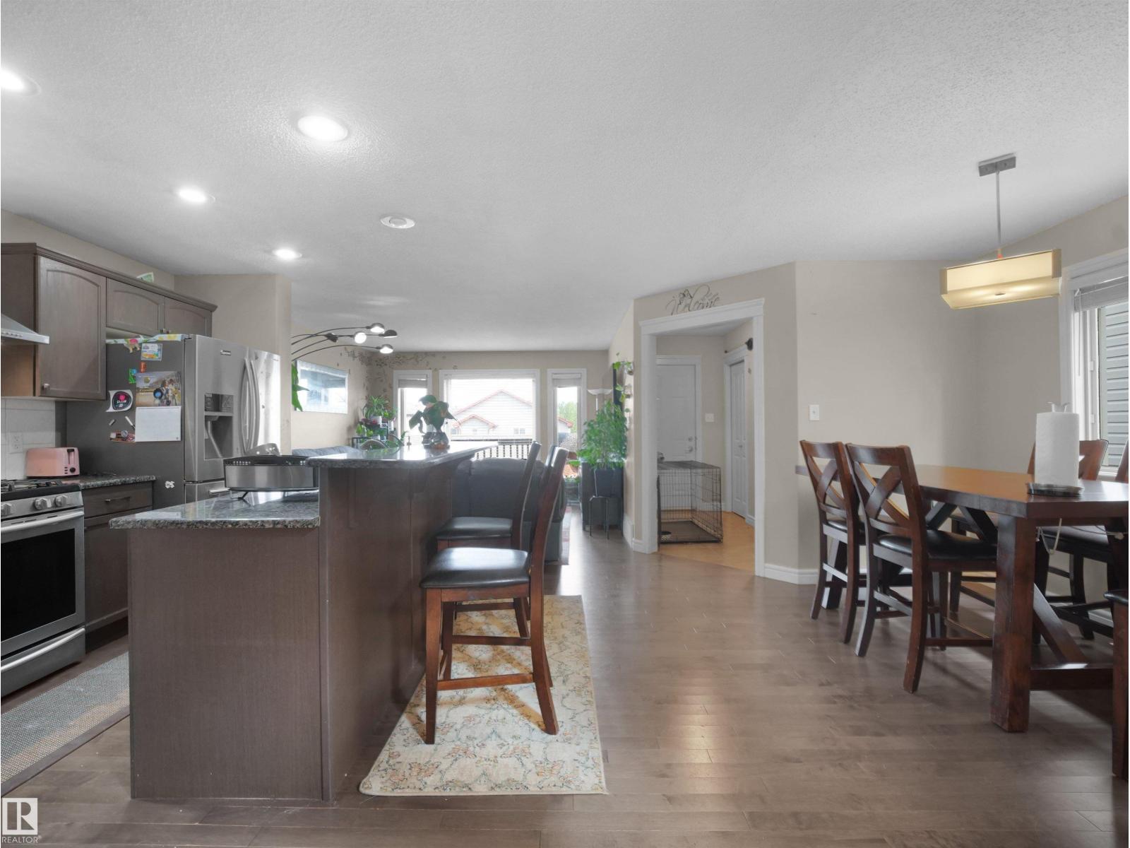 1216 29 AV NW NW - Image 20