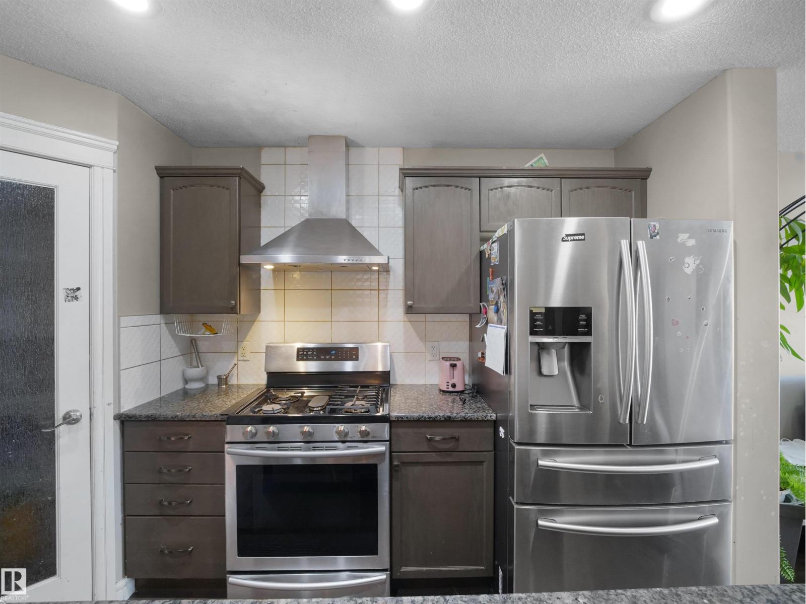 1216 29 AV NW NW - Image 25