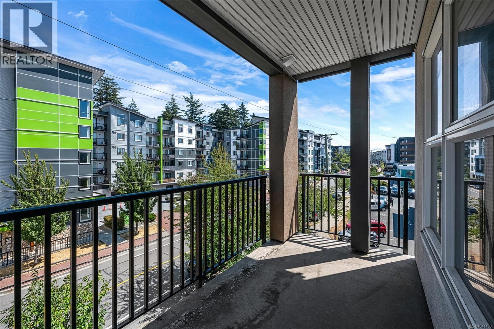 #302 2871 Jacklin Rd - 17