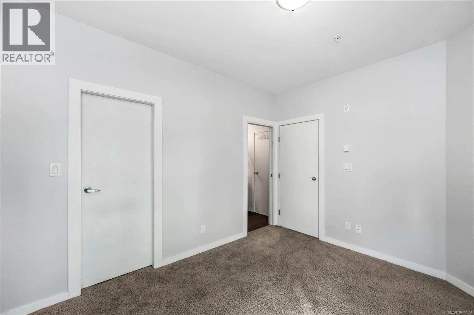 #302 2871 Jacklin Rd - 22