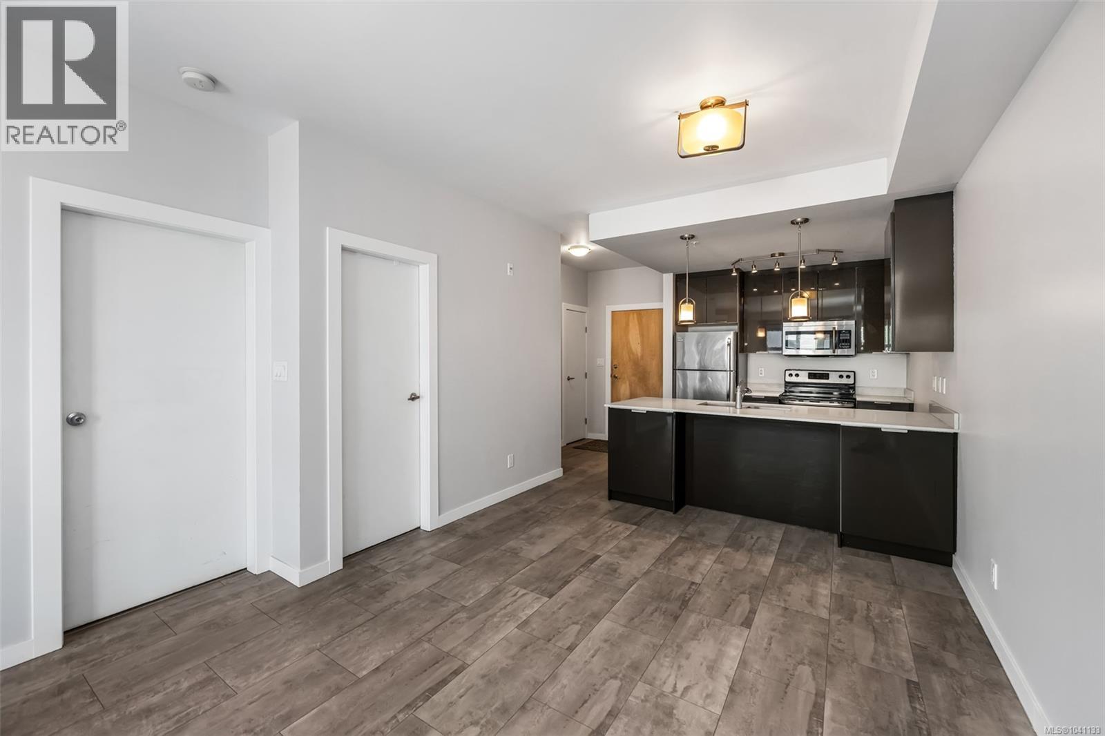 #302 2871 Jacklin Rd - 24