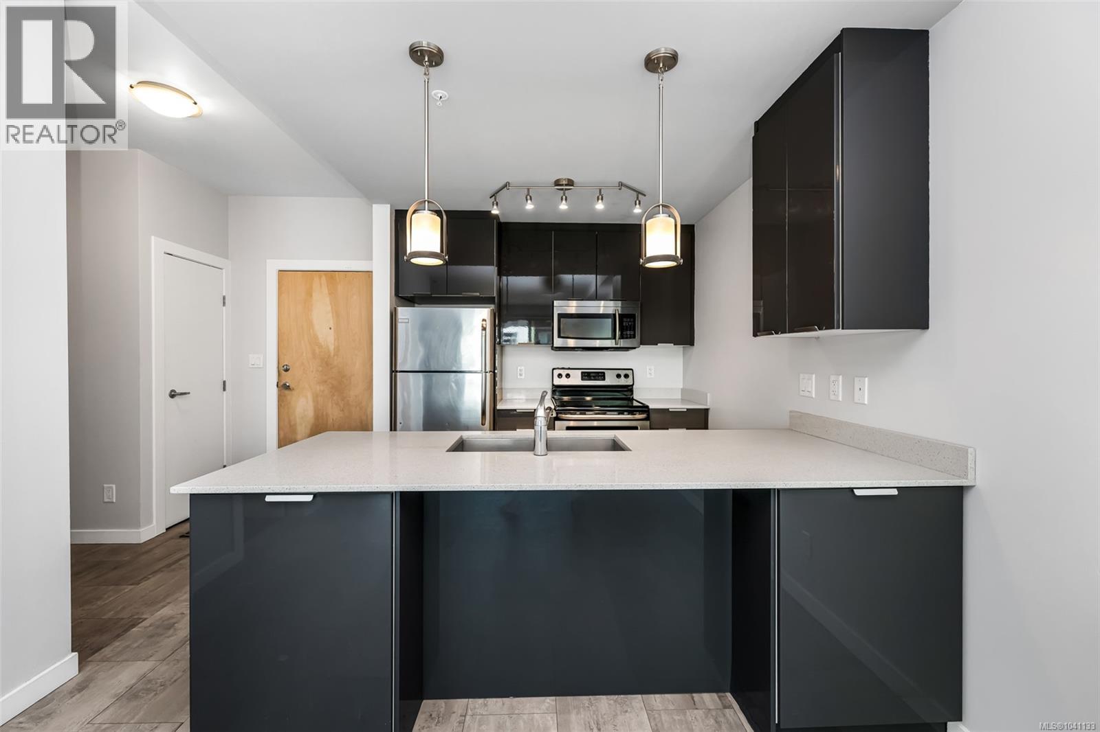 #302 2871 Jacklin Rd - 3
