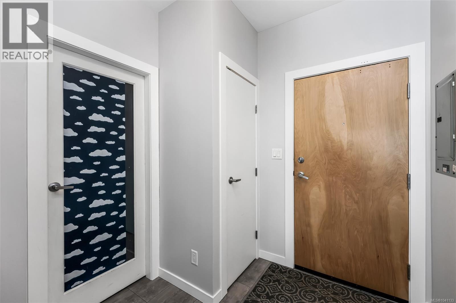 #302 2871 Jacklin Rd - 8