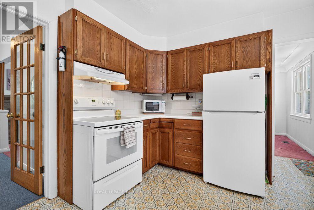 392 HENDERSON ROAD - 15