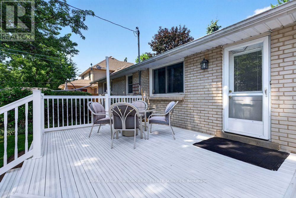 392 HENDERSON ROAD - 27
