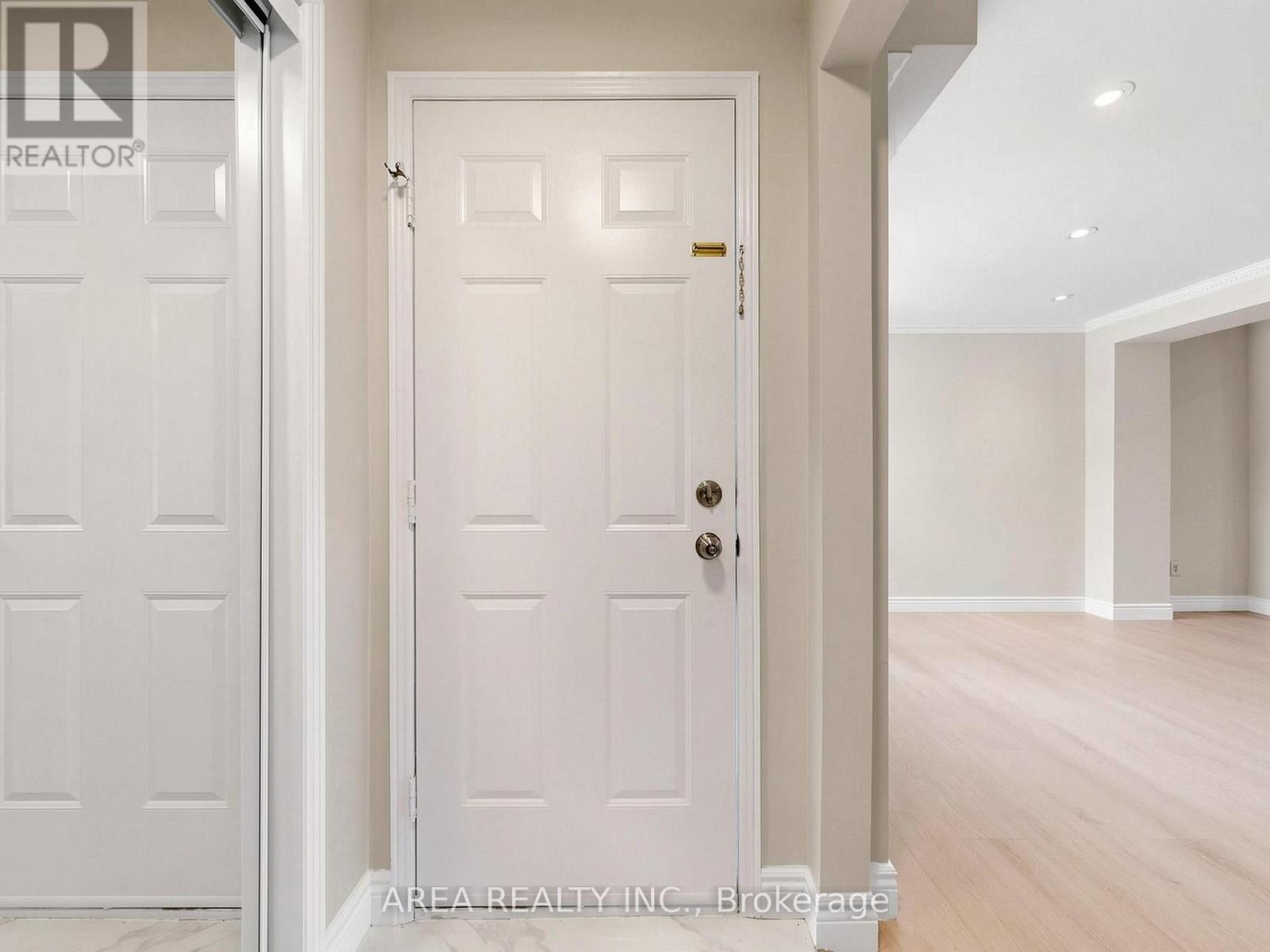 4749 EMPIRE CRESCENT - 22