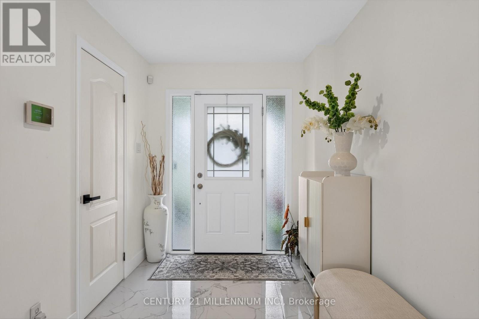 225 LORNE COURT - Image 3