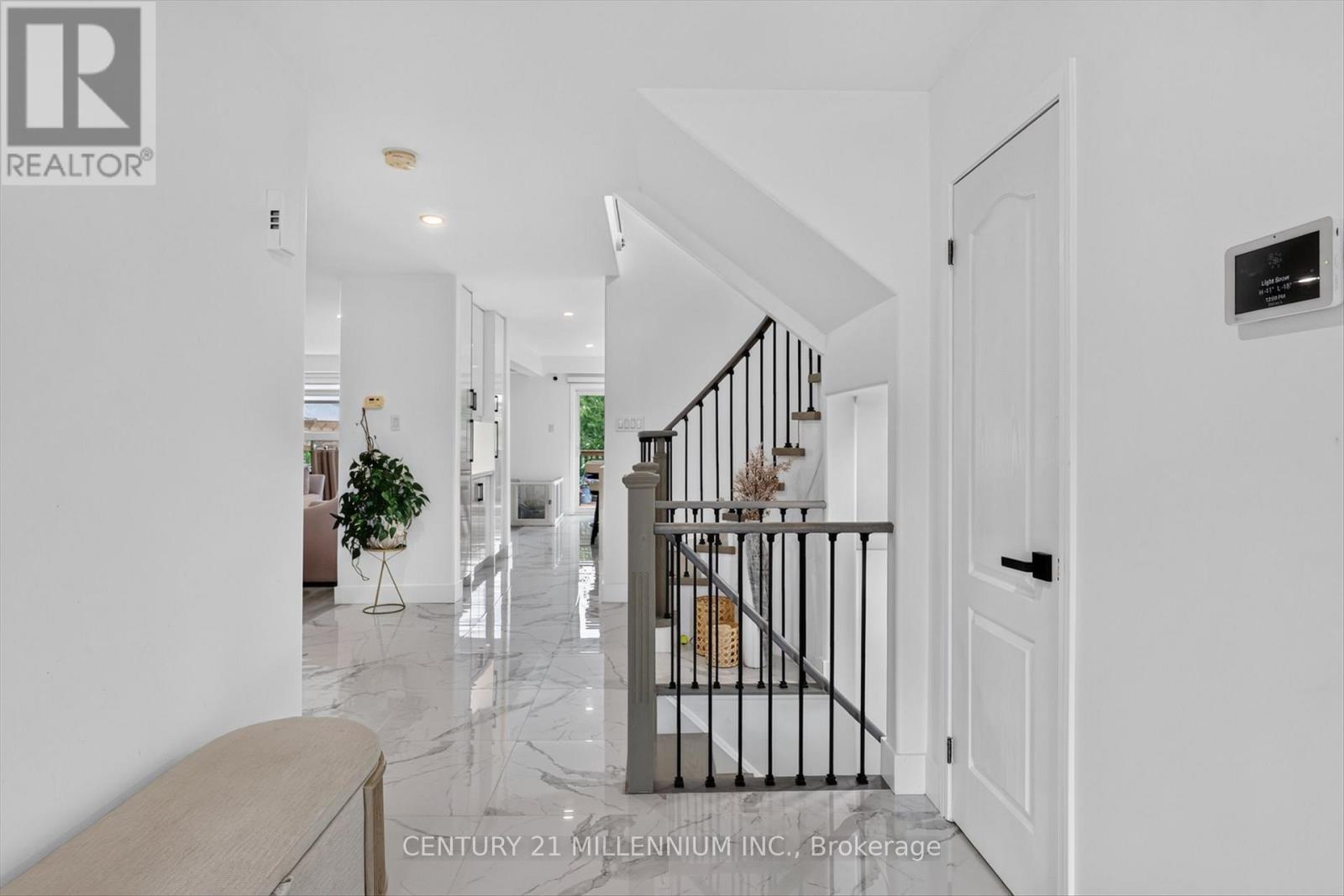 225 LORNE COURT - Image 4