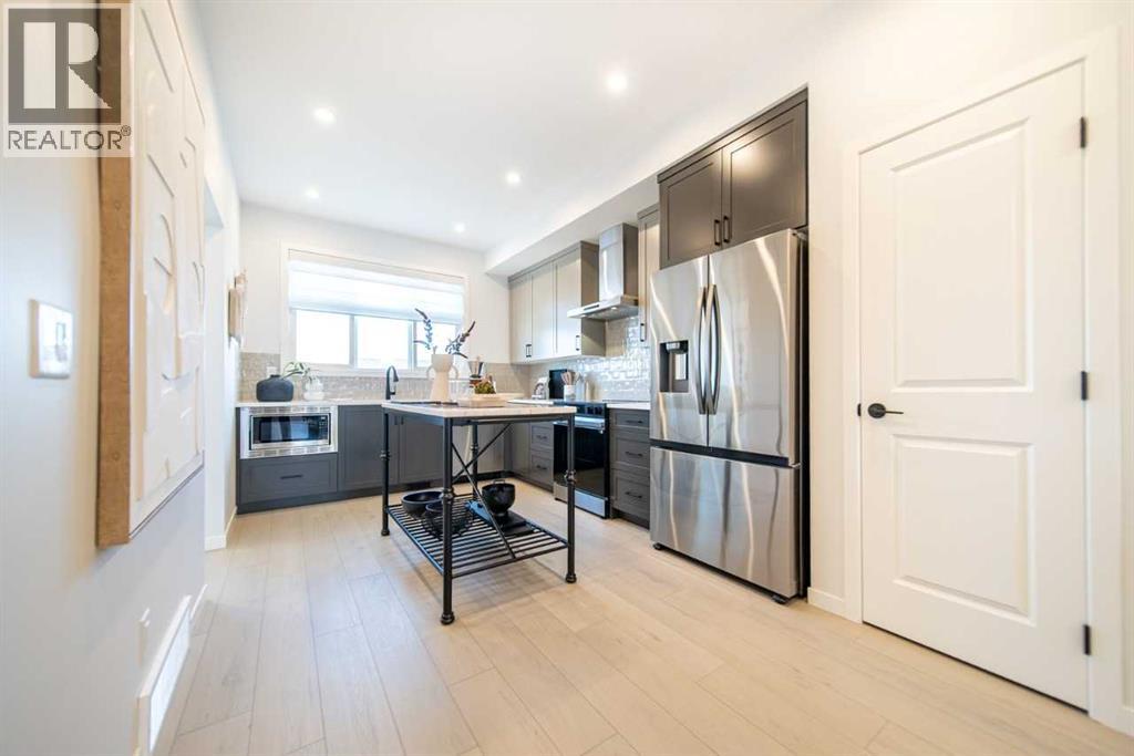524 Tekarra Drive NW - Image 7