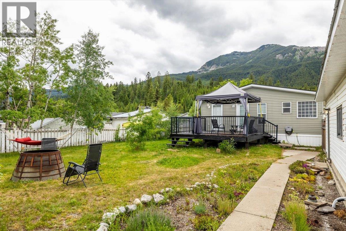 33 Dawson Crescent - 57