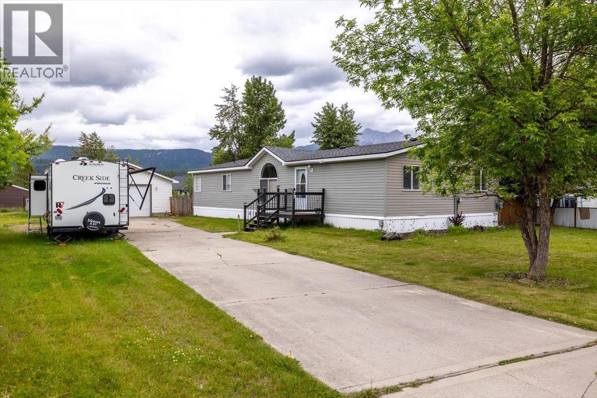 33 Dawson Crescent - 65