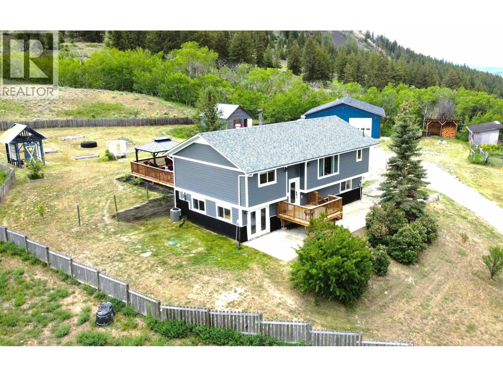 7350 CHILCOTIN 20 HIGHWAY - 6