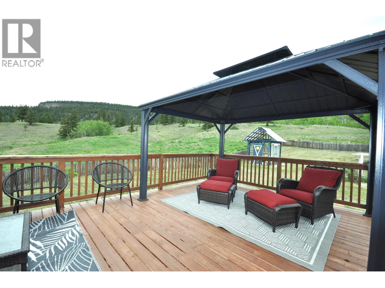 7350 CHILCOTIN 20 HIGHWAY - 27