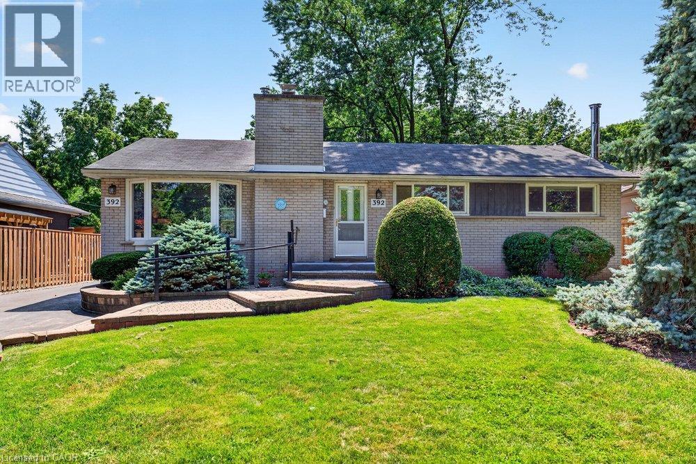 392 HENDERSON Road - 1