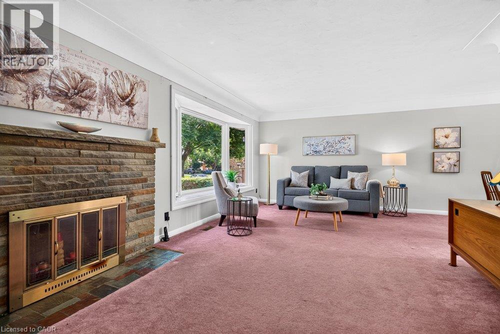 392 HENDERSON Road - 4
