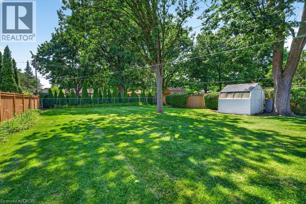 392 HENDERSON Road - 28