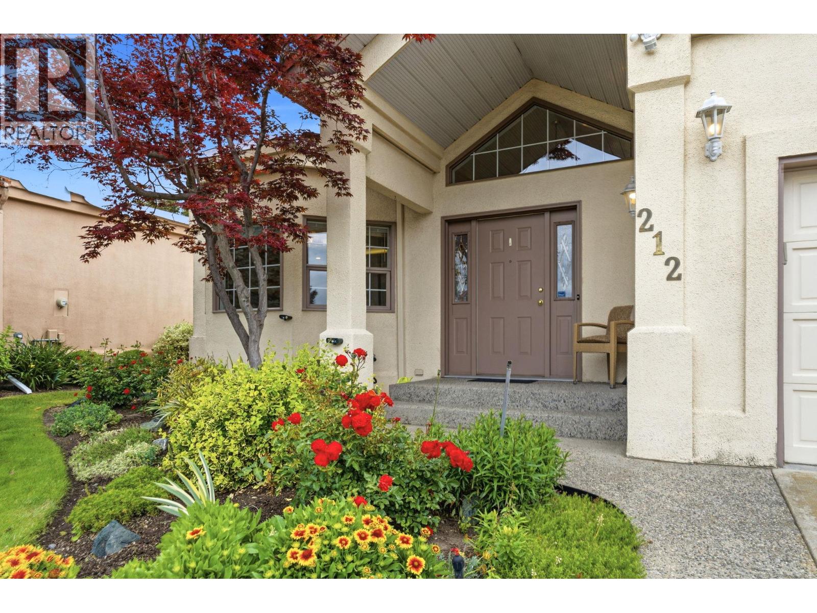 #212 650 Lexington Drive - 5