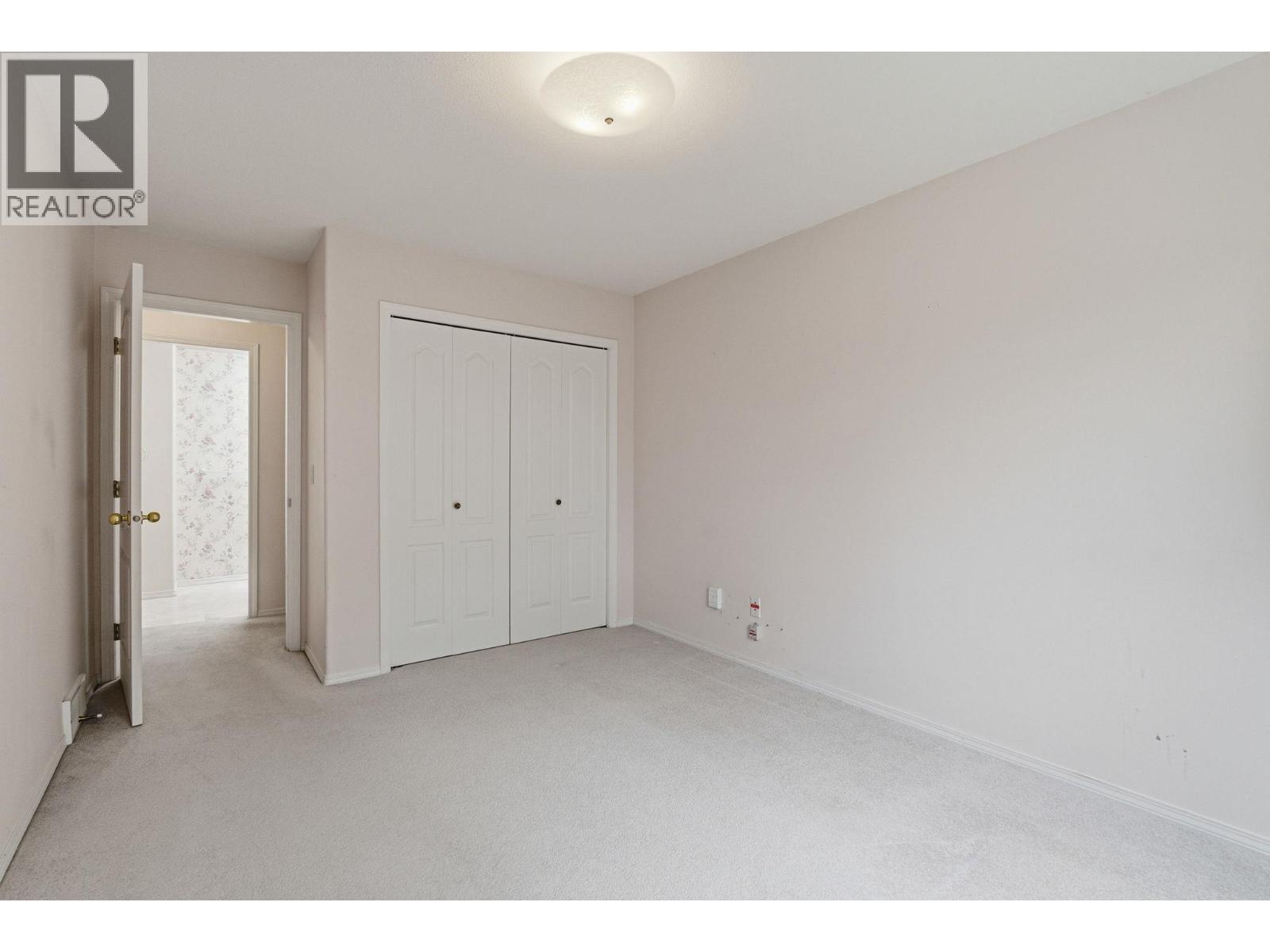 #212 650 Lexington Drive - 19
