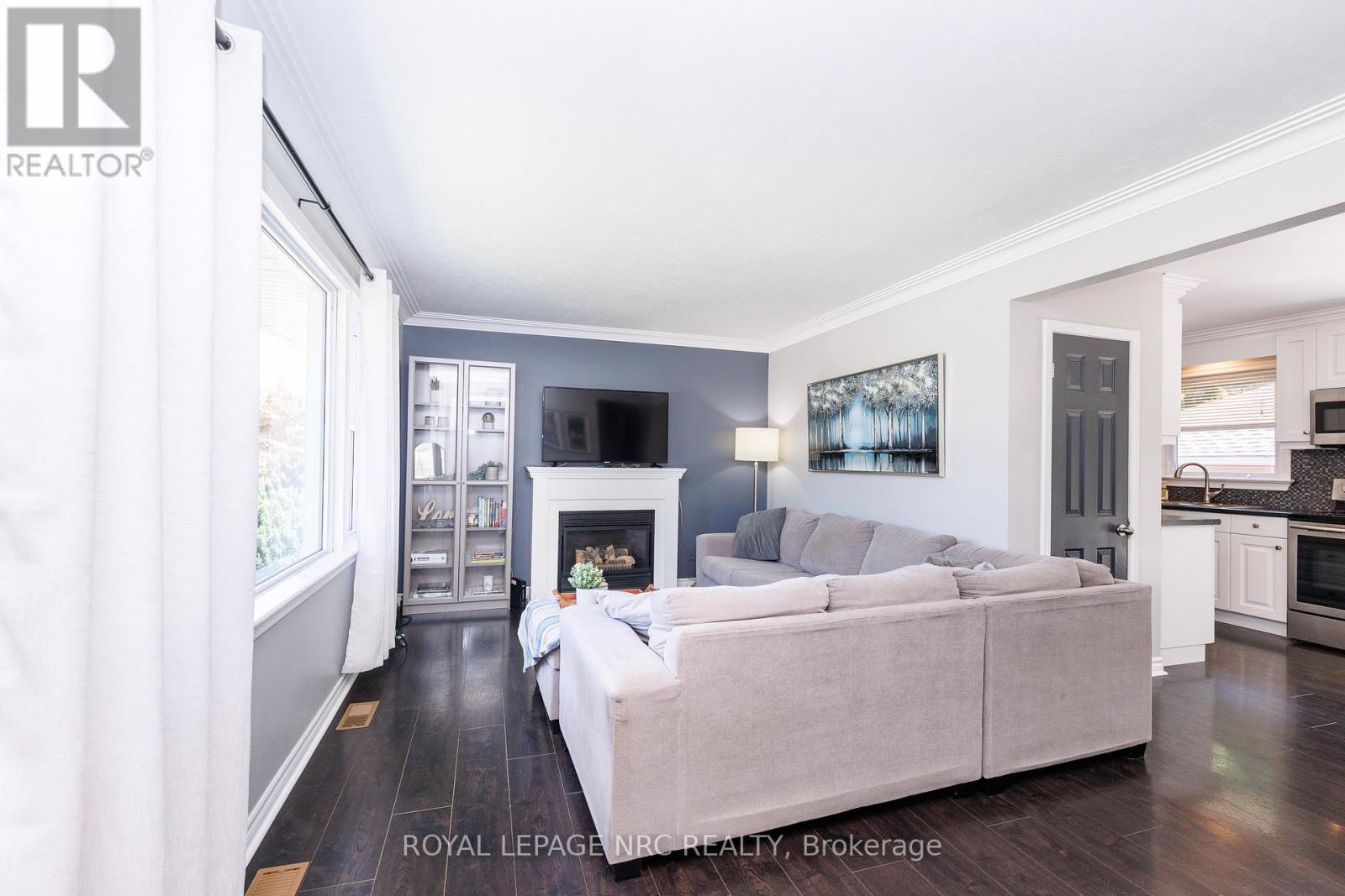 3676 DORCHESTER ROAD - 10