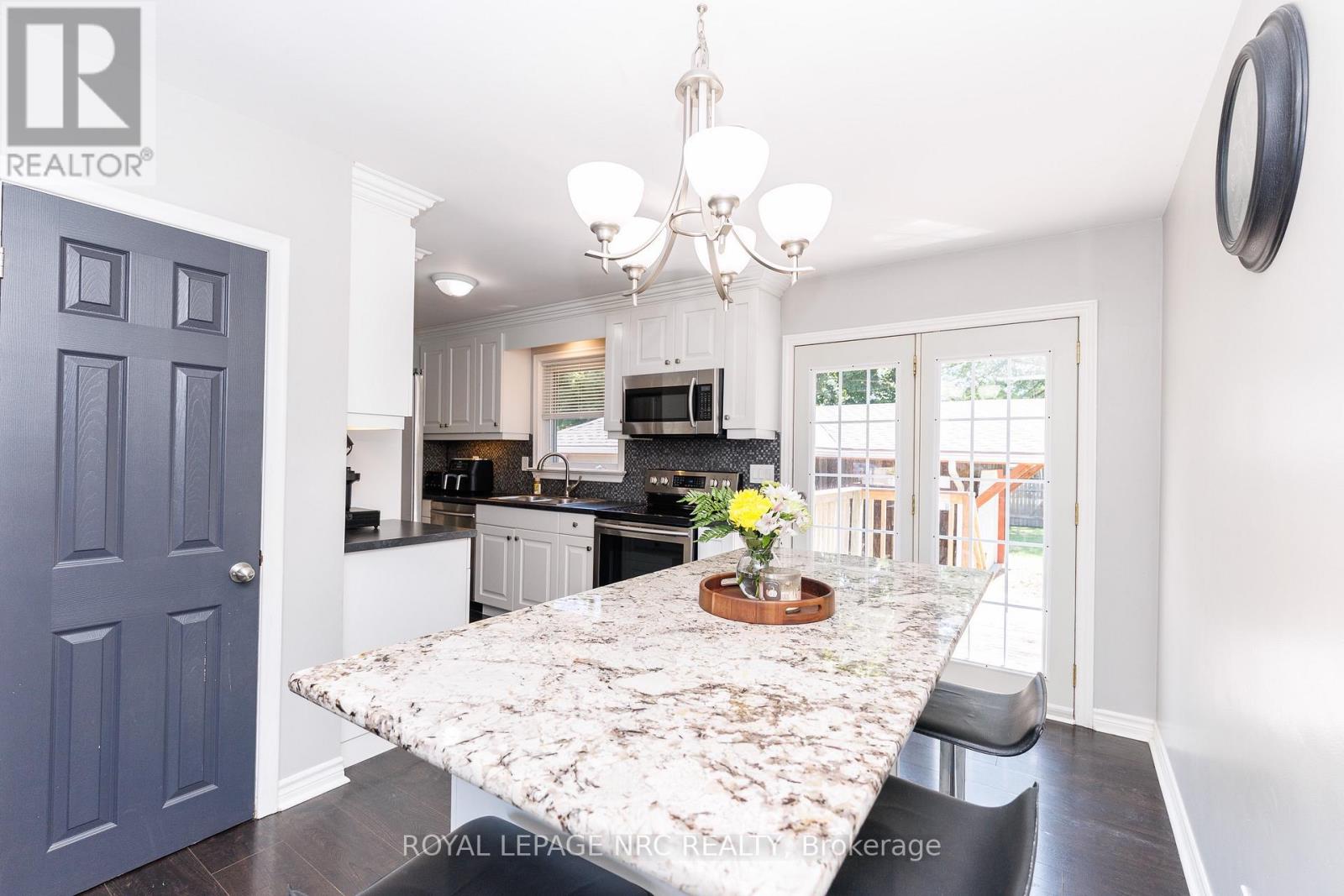 3676 DORCHESTER ROAD - 15
