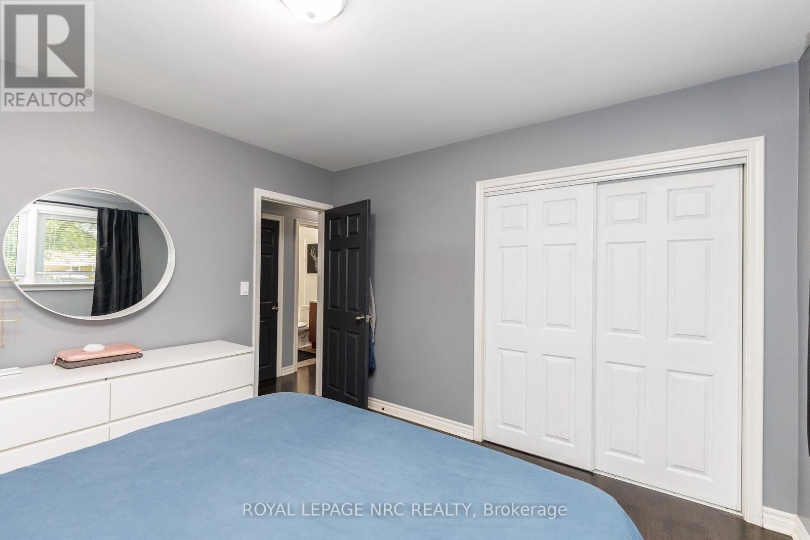 3676 DORCHESTER ROAD - 23