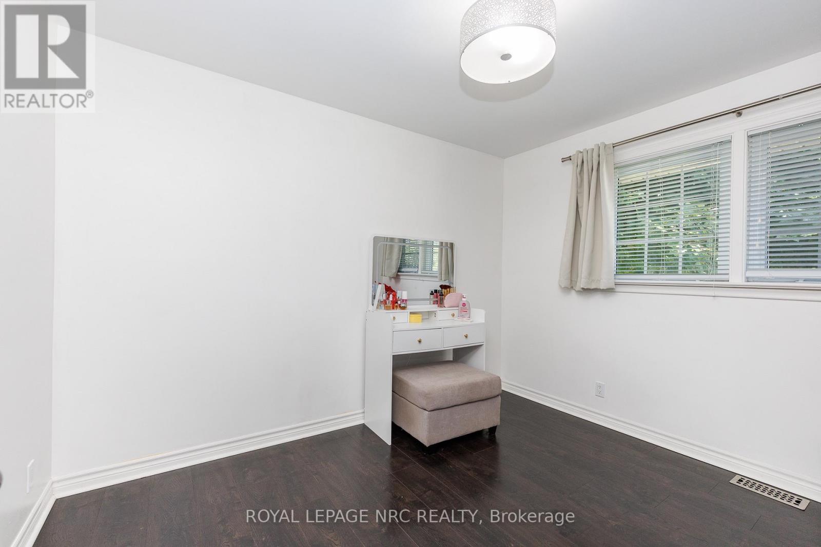 3676 DORCHESTER ROAD - 24