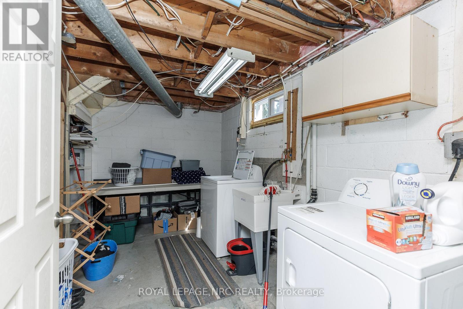3676 DORCHESTER ROAD - 35