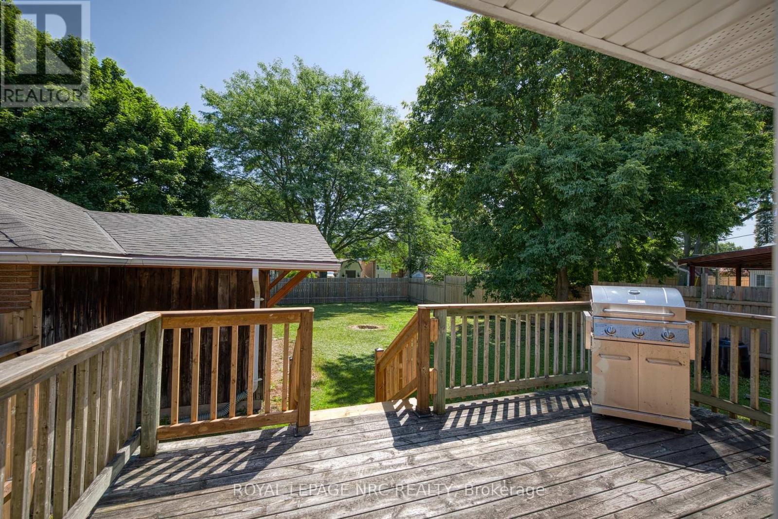 3676 DORCHESTER ROAD - 36
