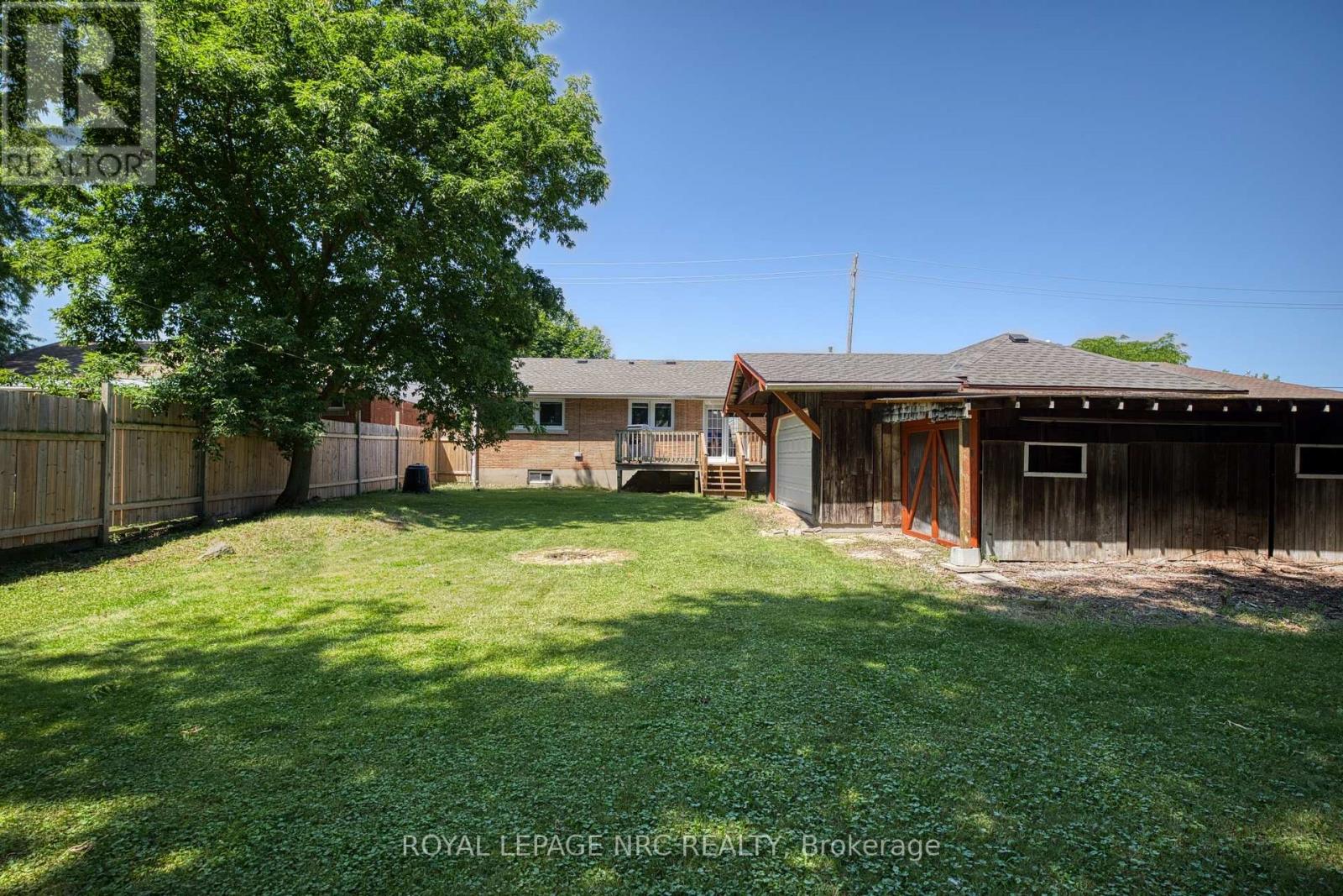 3676 DORCHESTER ROAD - 40