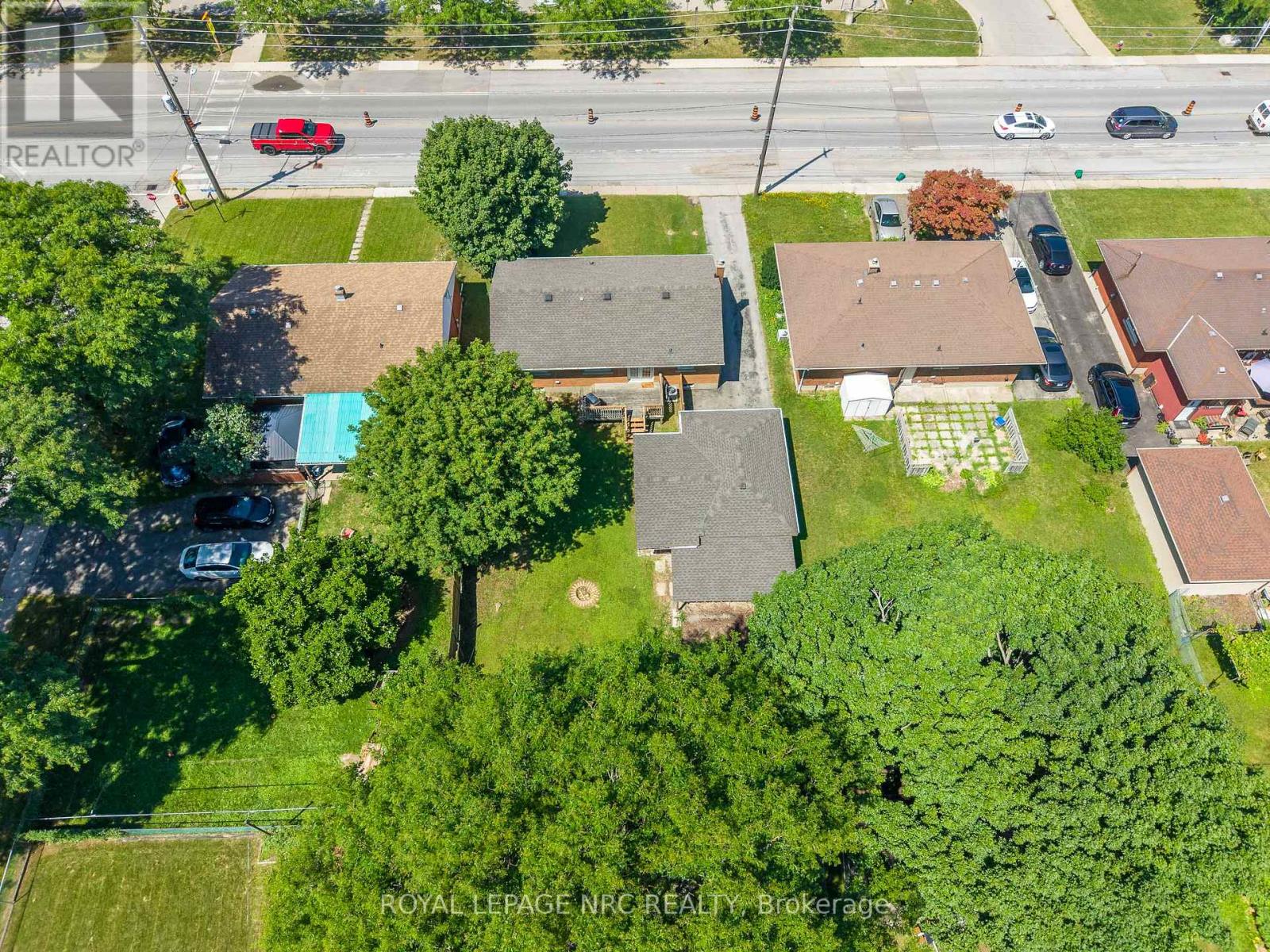 3676 DORCHESTER ROAD - 44